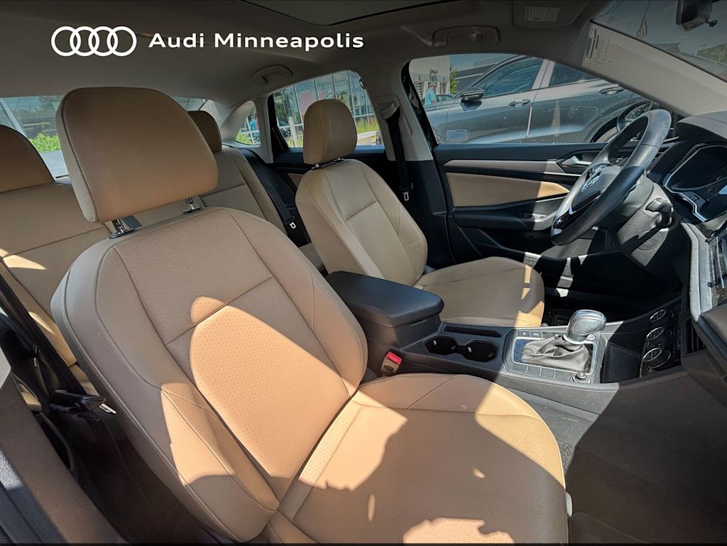 Thumbnail: 2019 Volkswagen Jetta - 8