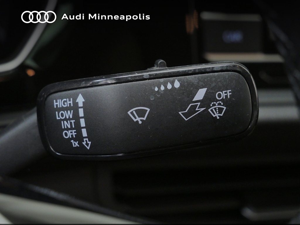 Thumbnail: 2019 Volkswagen Jetta - 22