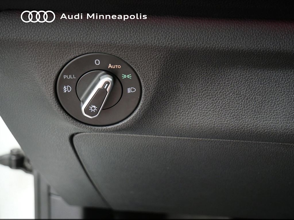 Thumbnail: 2021 Volkswagen Jetta - 17