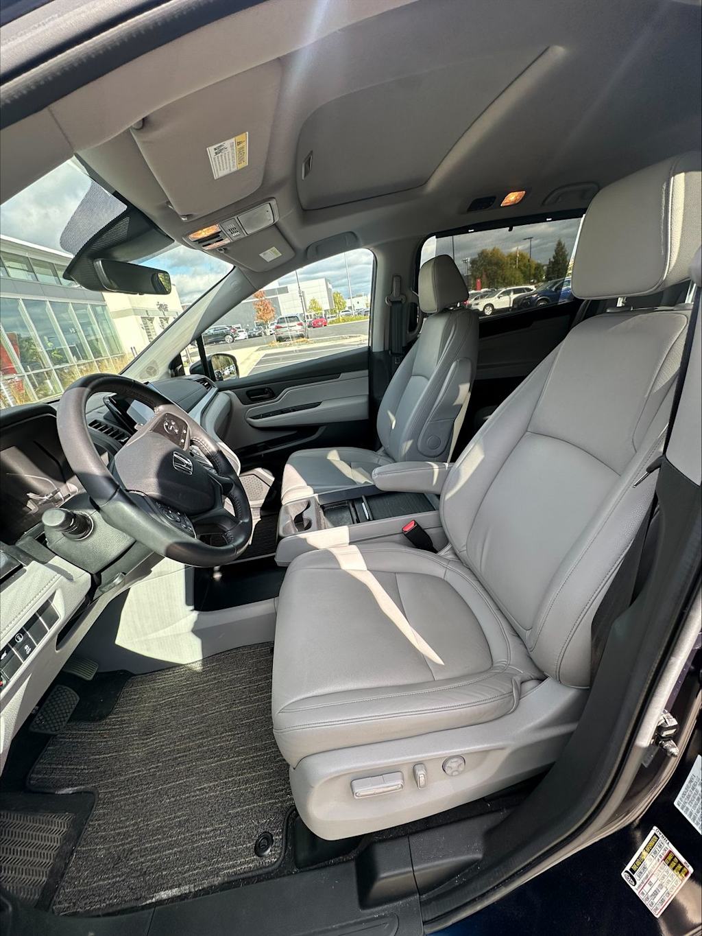 Thumbnail: 2024 Honda Odyssey - 3