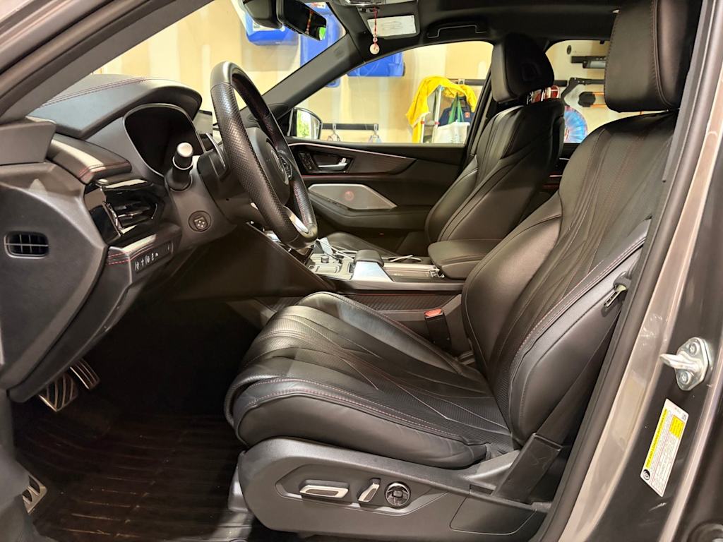 Thumbnail: 2022 Acura MDX - 6
