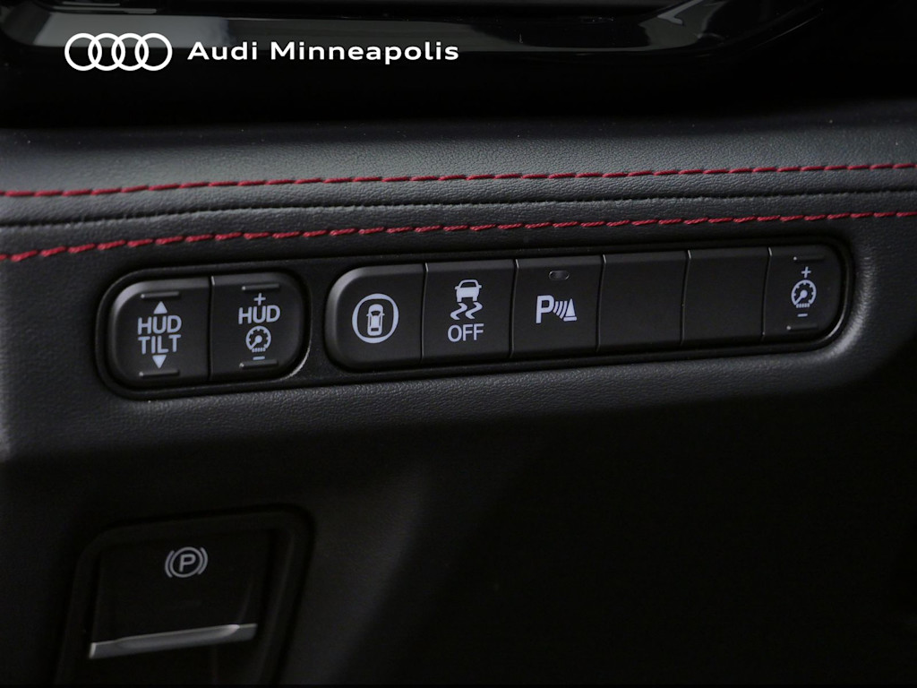 Thumbnail: 2022 Acura MDX - 21