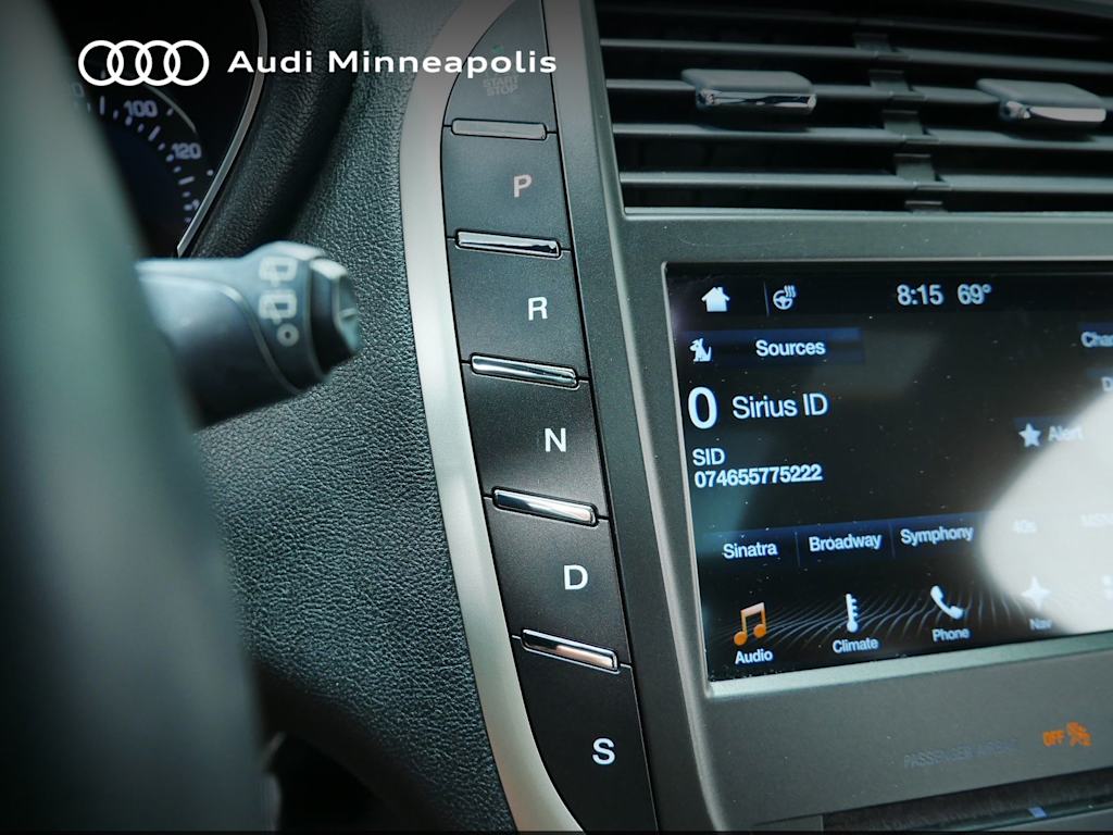 Thumbnail: 2017 Lincoln MKC - 9