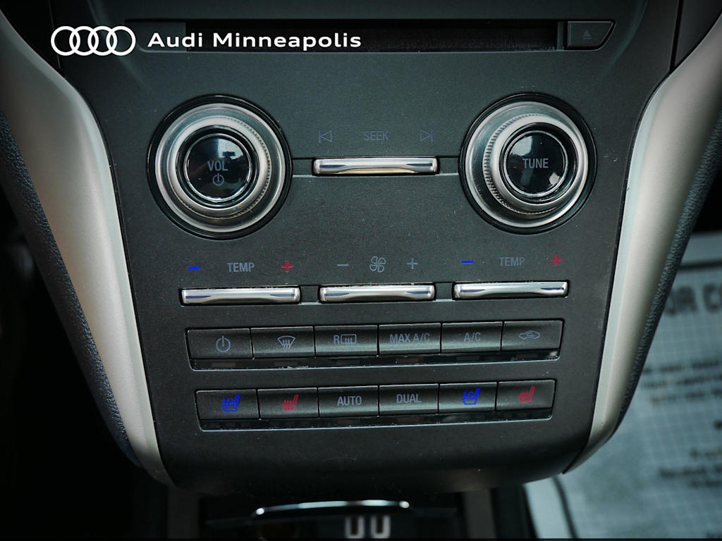 Thumbnail: 2017 Lincoln MKC - 24