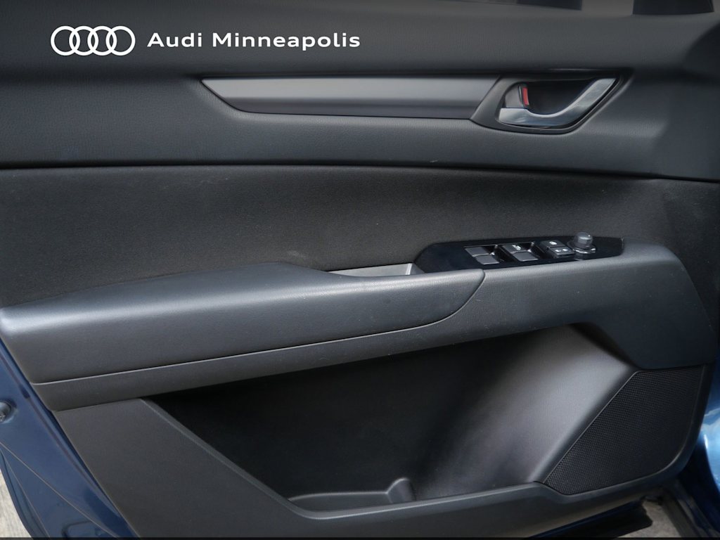 Thumbnail: 2017 Mazda CX-5 - 15