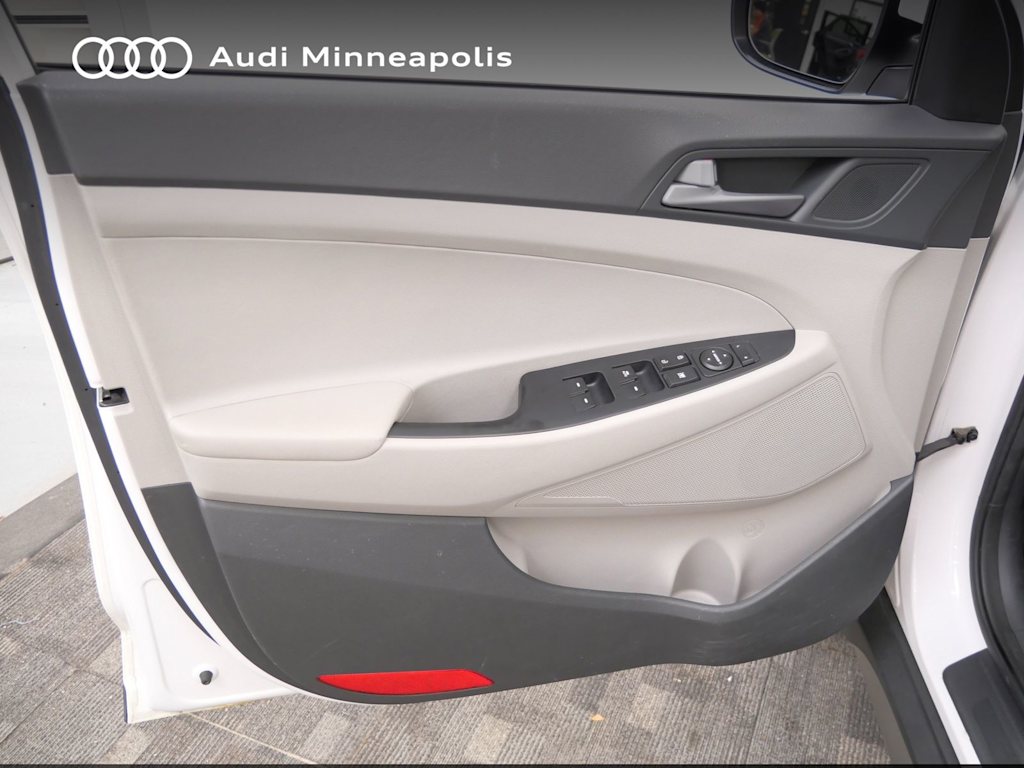 Thumbnail: 2017 Hyundai Tucson - 14