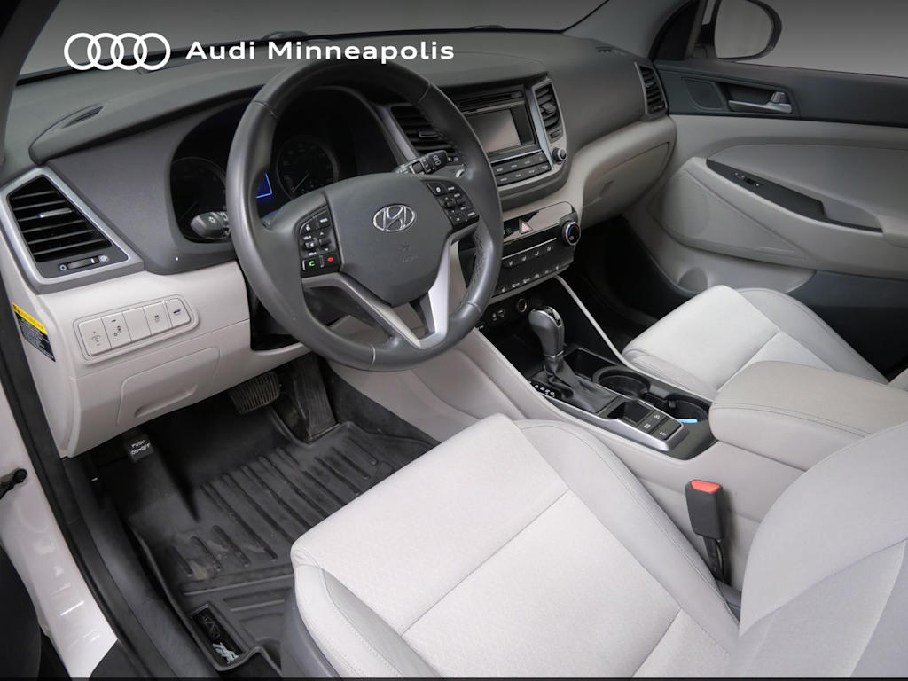 Thumbnail: 2017 Hyundai Tucson - 2