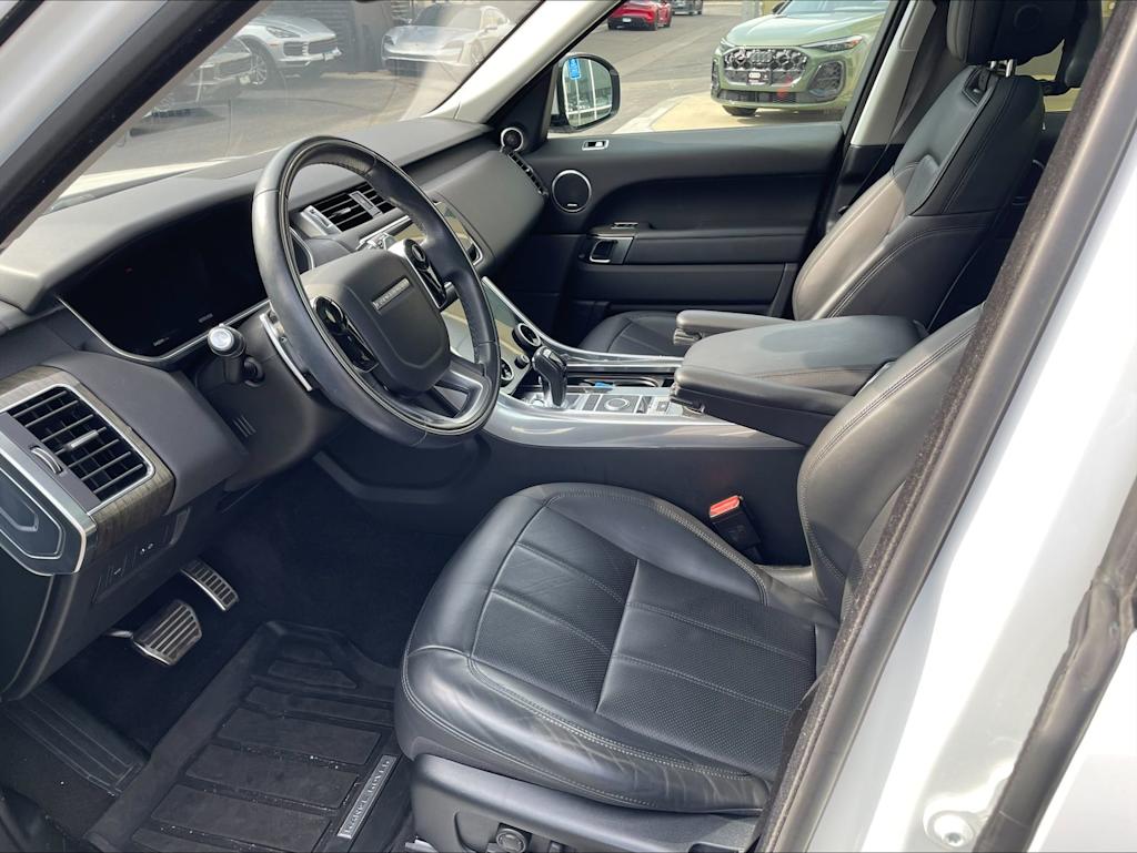 Thumbnail: 2019 Land Rover Range Rover Sport - 4