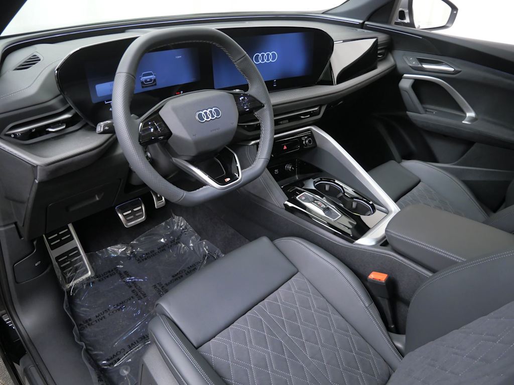 Thumbnail: 2026 Audi SQ5 - 2