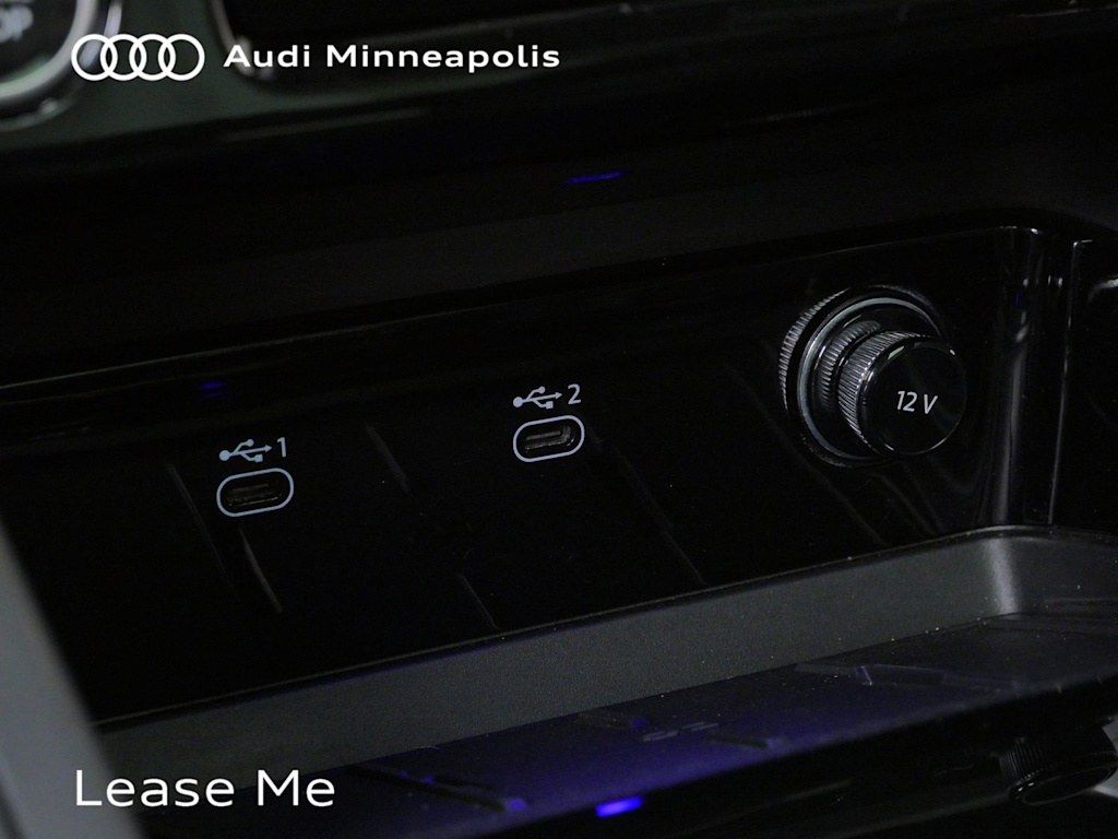 Thumbnail: 2025 Audi Q5 - 11