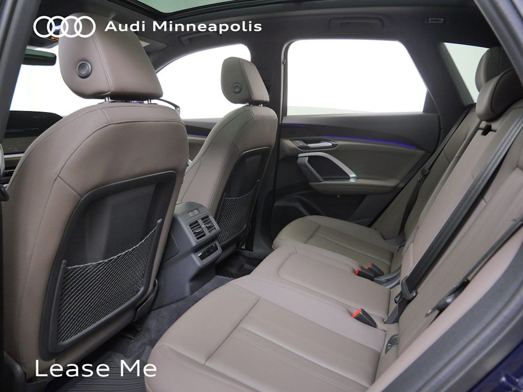 Thumbnail: 2025 Audi Q5 - 9