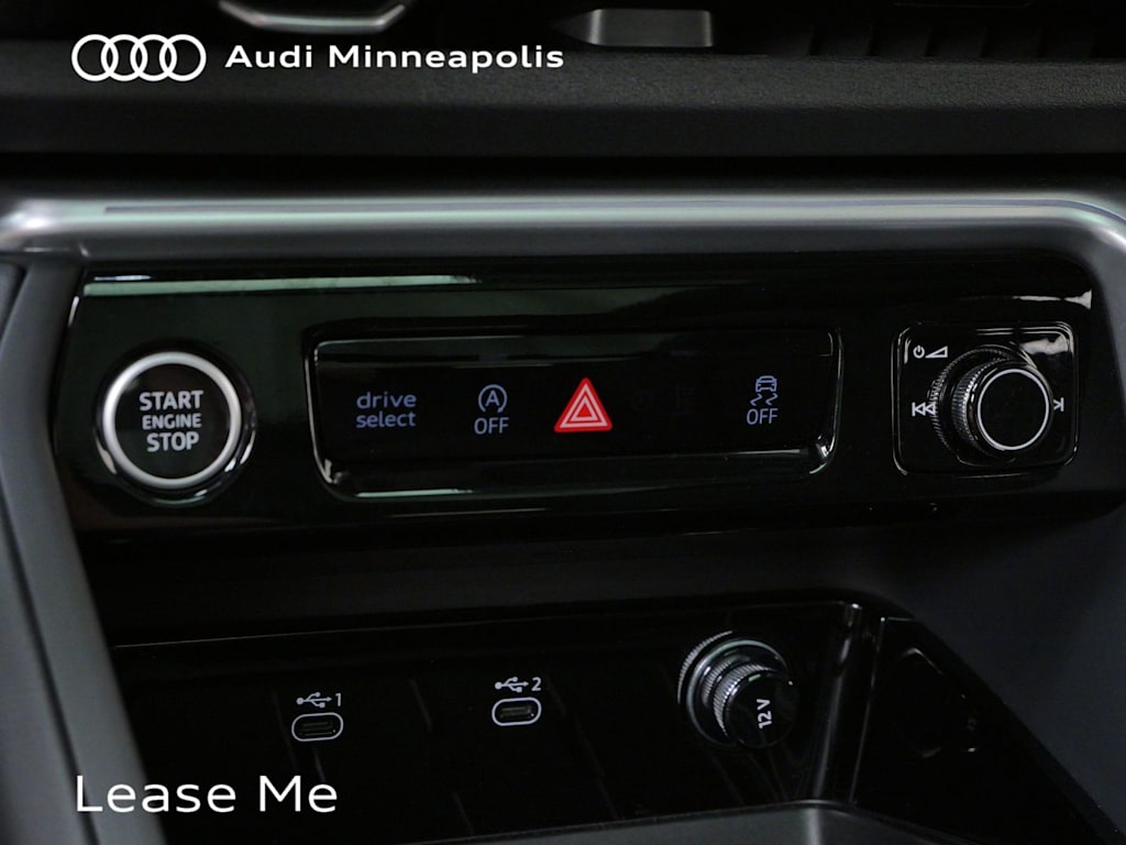 Thumbnail: 2025 Audi Q5 - 23