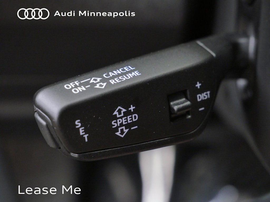 Thumbnail: 2025 Audi Q5 - 22