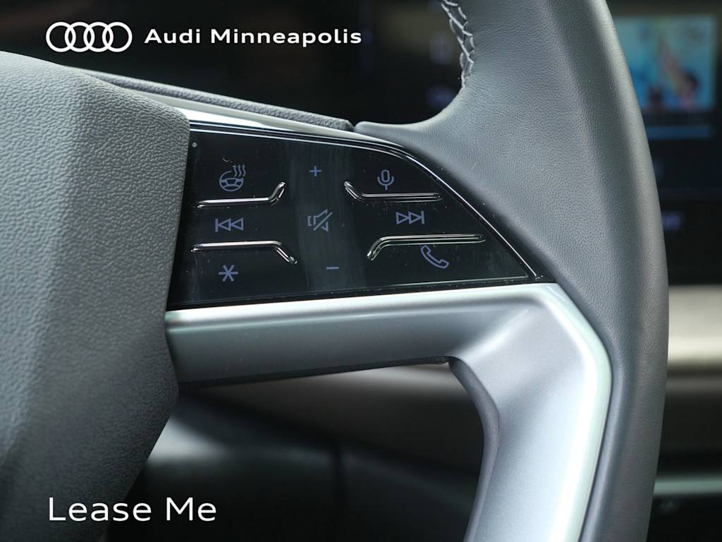Thumbnail: 2025 Audi Q5 - 22
