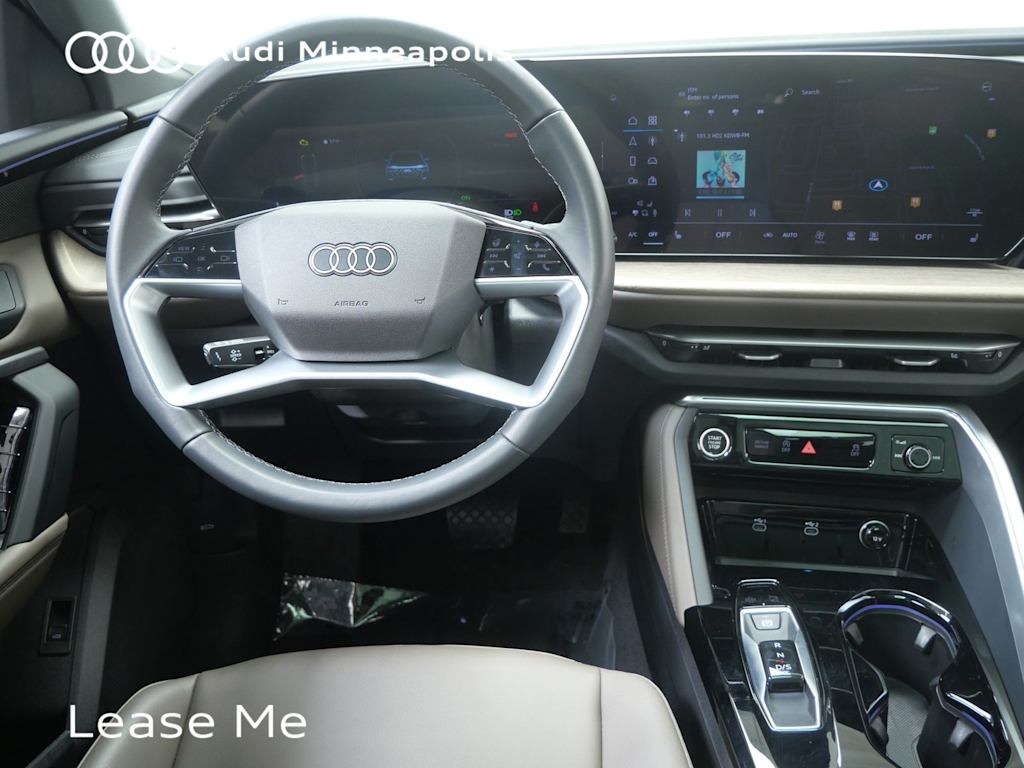Thumbnail: 2025 Audi Q5 - 7