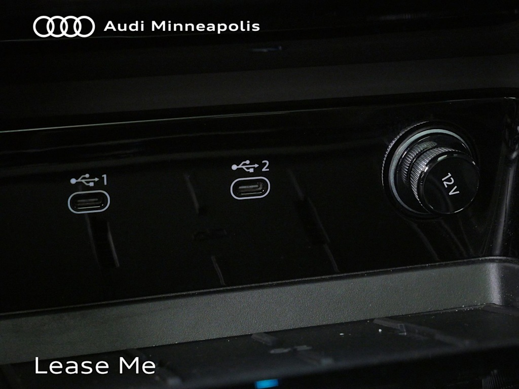 Thumbnail: 2025 Audi Q5 - 26