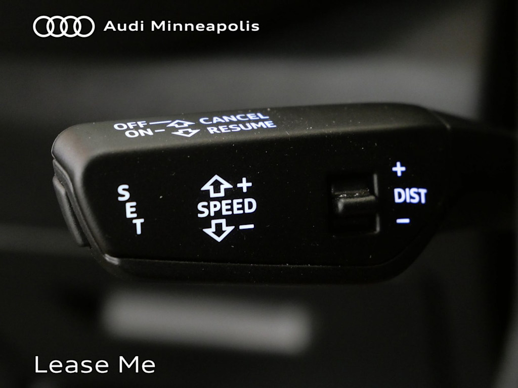 Thumbnail: 2025 Audi Q5 - 25