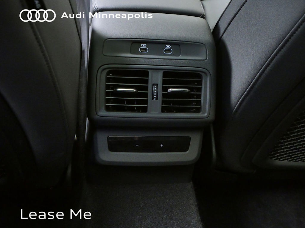 Thumbnail: 2025 Audi Q5 - 19