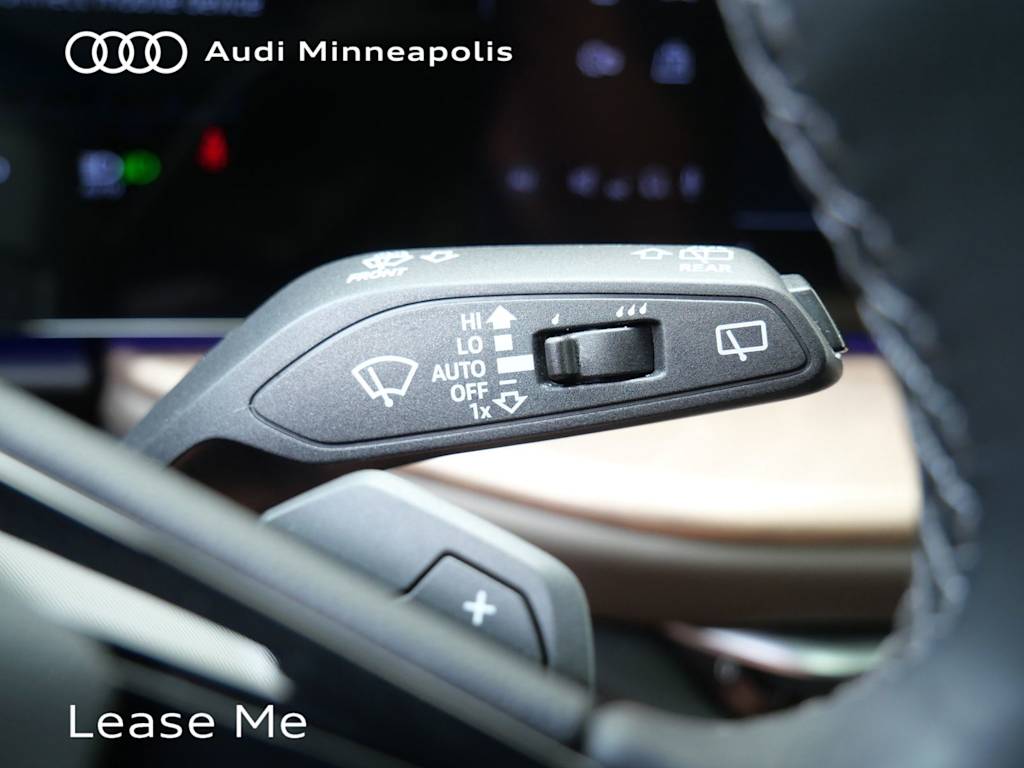 Thumbnail: 2025 Audi Q5 - 6