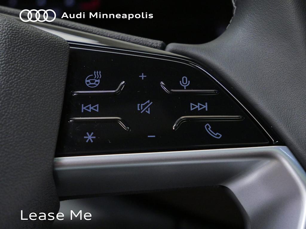 Thumbnail: 2025 Audi Q5 - 21