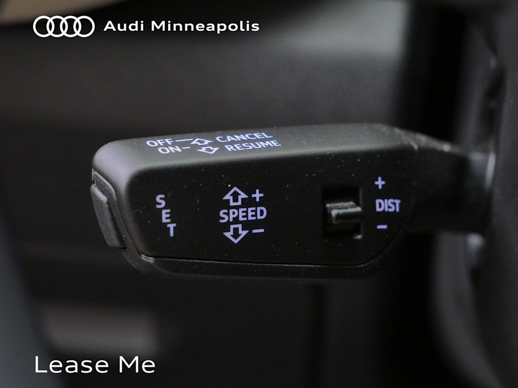 Thumbnail: 2025 Audi Q5 - 22