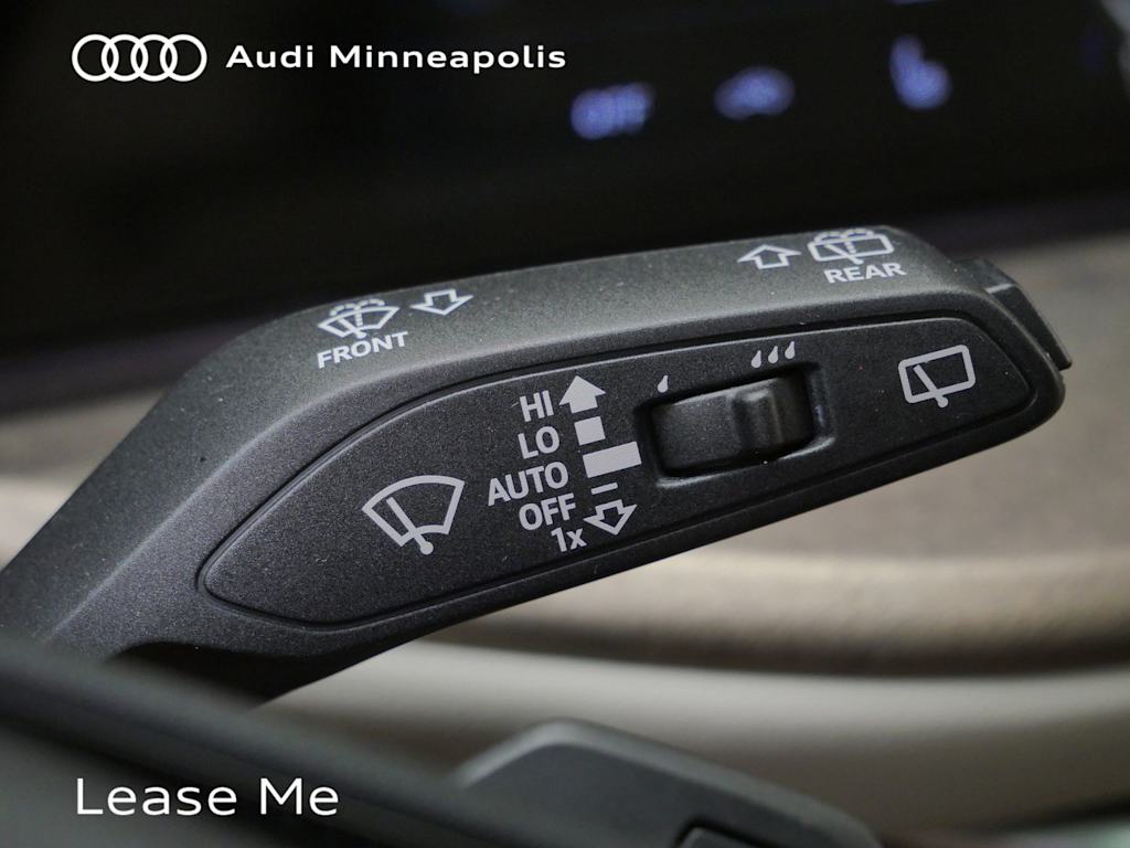 Thumbnail: 2025 Audi Q5 - 23