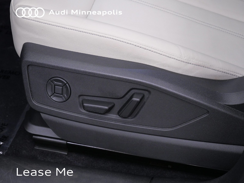 Thumbnail: 2025 Audi Q5 - 16