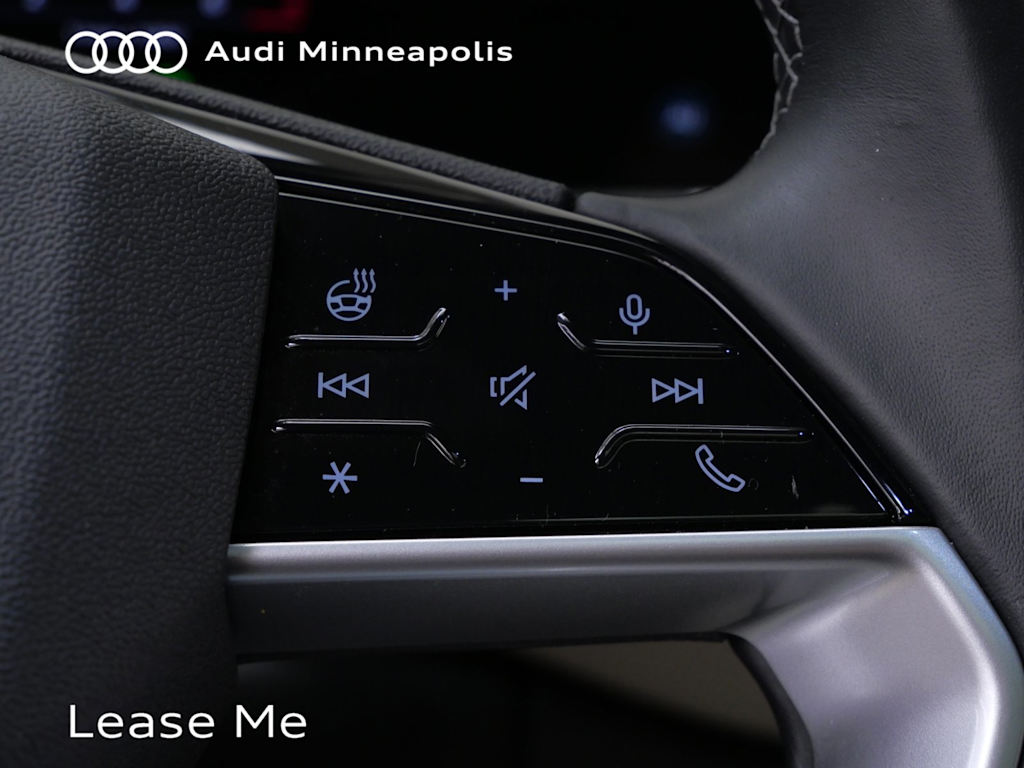 Thumbnail: 2025 Audi Q5 - 21