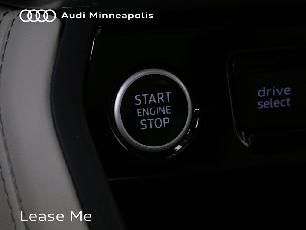 Thumbnail: 2025 Audi Q5 - 24