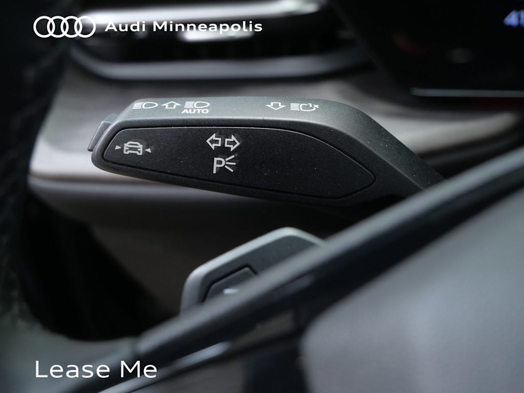 Thumbnail: 2025 Audi Q5 - 22