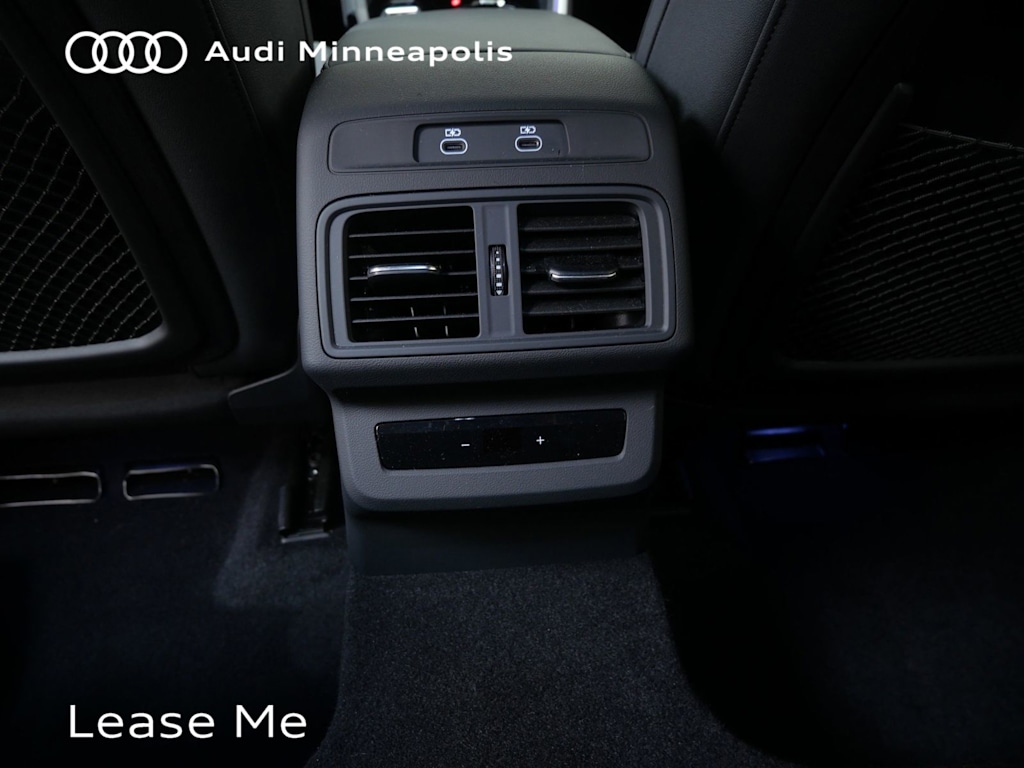 Thumbnail: 2025 Audi Q5 - 18
