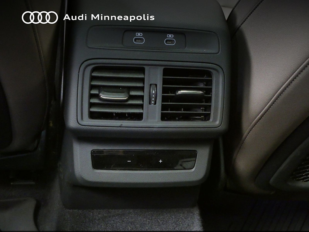 Thumbnail: 2025 Audi Q5 - 17