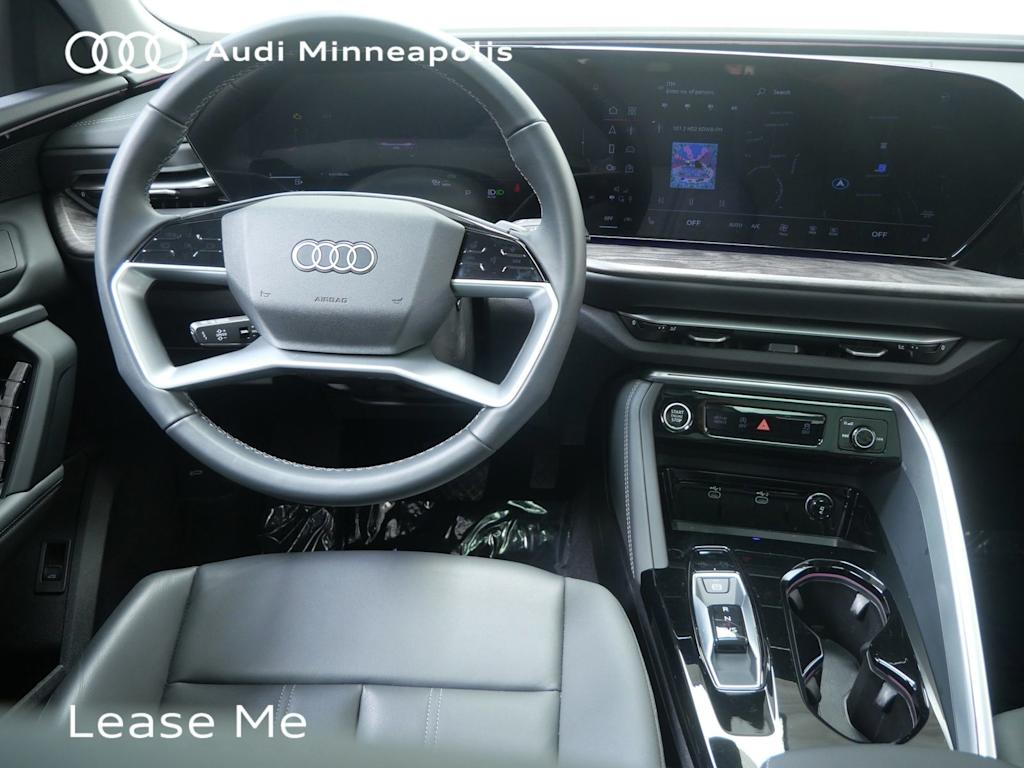 Thumbnail: 2025 Audi Q5 - 8