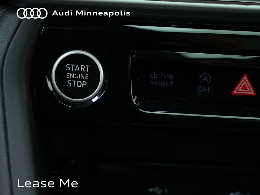 Thumbnail: 2025 Audi Q5 - 21
