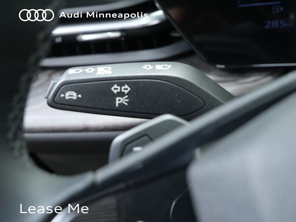 Thumbnail: 2025 Audi Q5 - 23