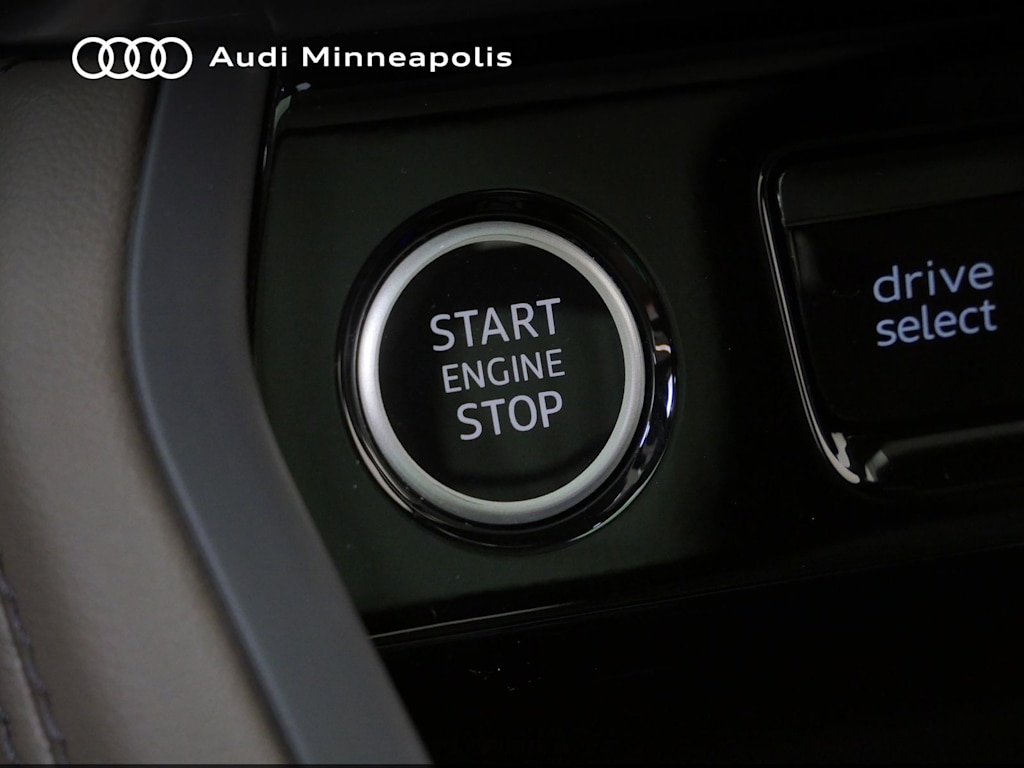 Thumbnail: 2025 Audi Q5 - 26