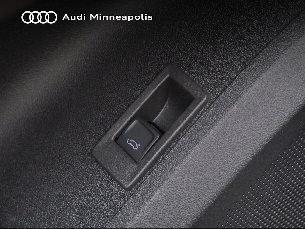 Thumbnail: 2025 Audi Q5 - 7