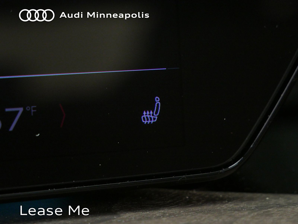 Thumbnail: 2025 Audi Q5 - 12