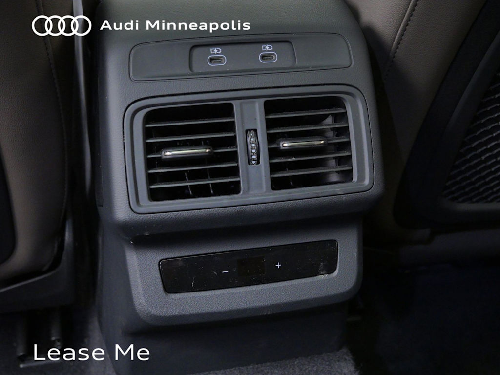 Thumbnail: 2025 Audi Q5 - 20