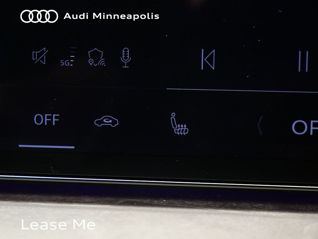 Thumbnail: 2025 Audi Q5 - 23