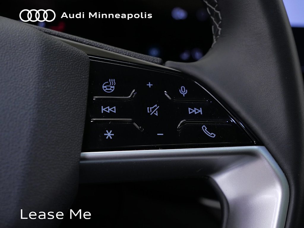 Thumbnail: 2025 Audi Q5 - 21