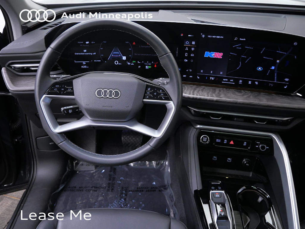 Thumbnail: 2025 Audi Q5 - 7