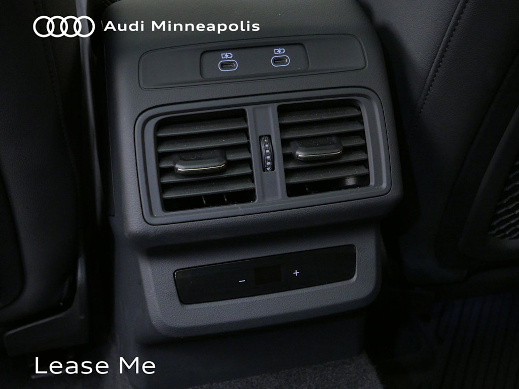 Thumbnail: 2025 Audi Q5 - 18