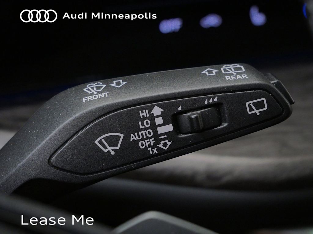 Thumbnail: 2025 Audi Q5 - 22