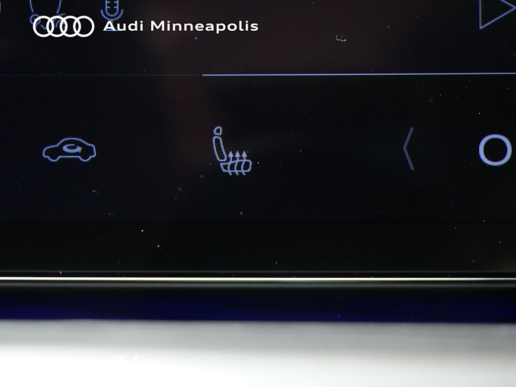 Thumbnail: 2025 Audi Q5 - 13