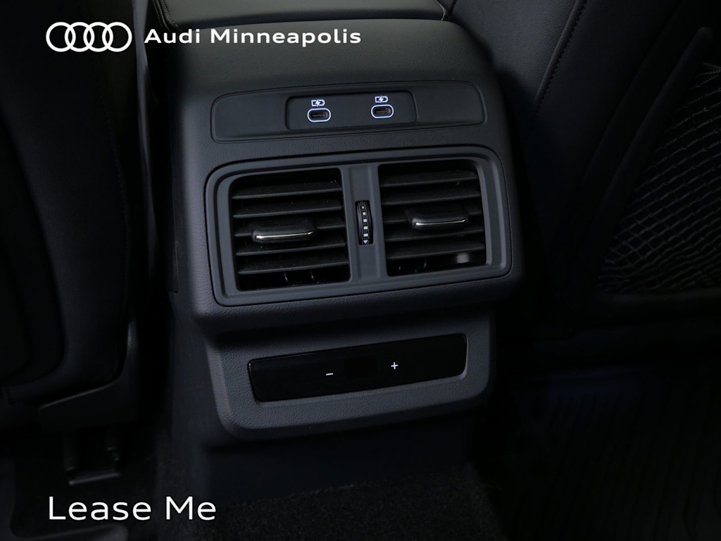 Thumbnail: 2025 Audi Q5 - 19