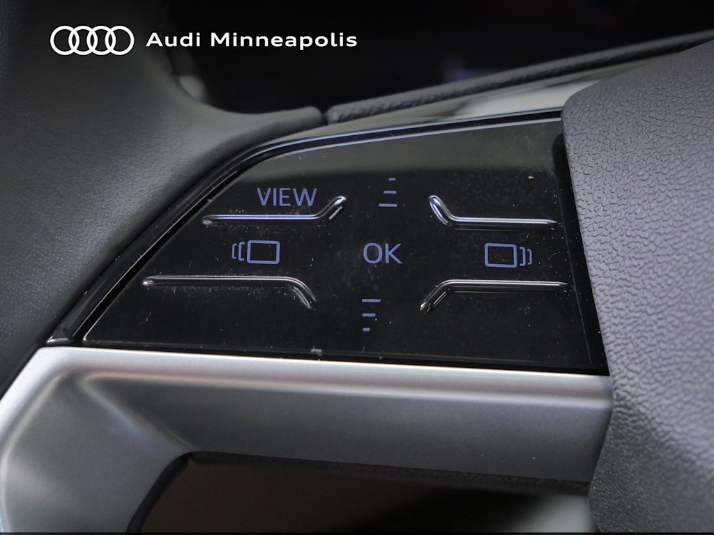 Thumbnail: 2025 Audi Q5 - 20