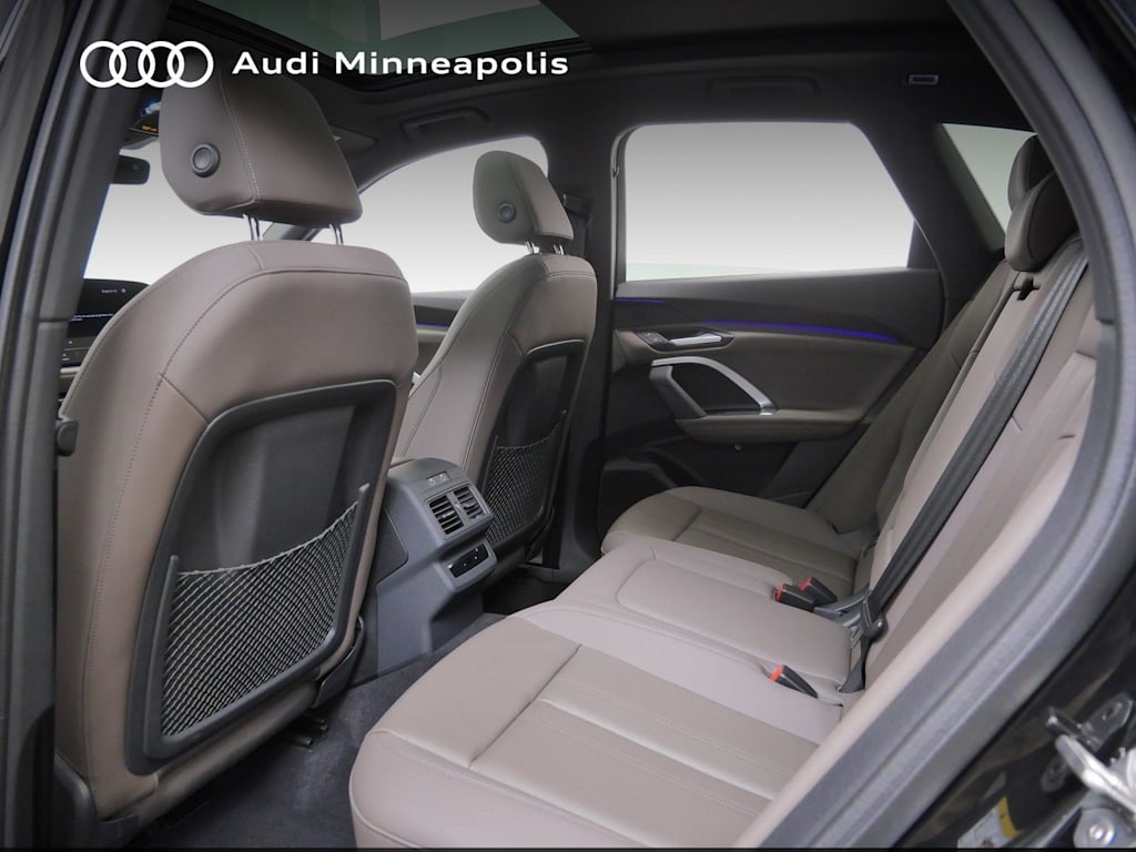 Thumbnail: 2025 Audi Q5 - 9