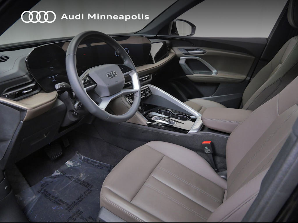 Thumbnail: 2025 Audi Q5 - 8