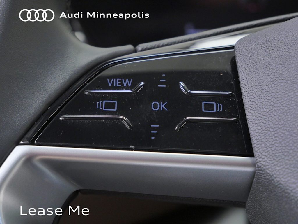 Thumbnail: 2025 Audi Q5 - 20